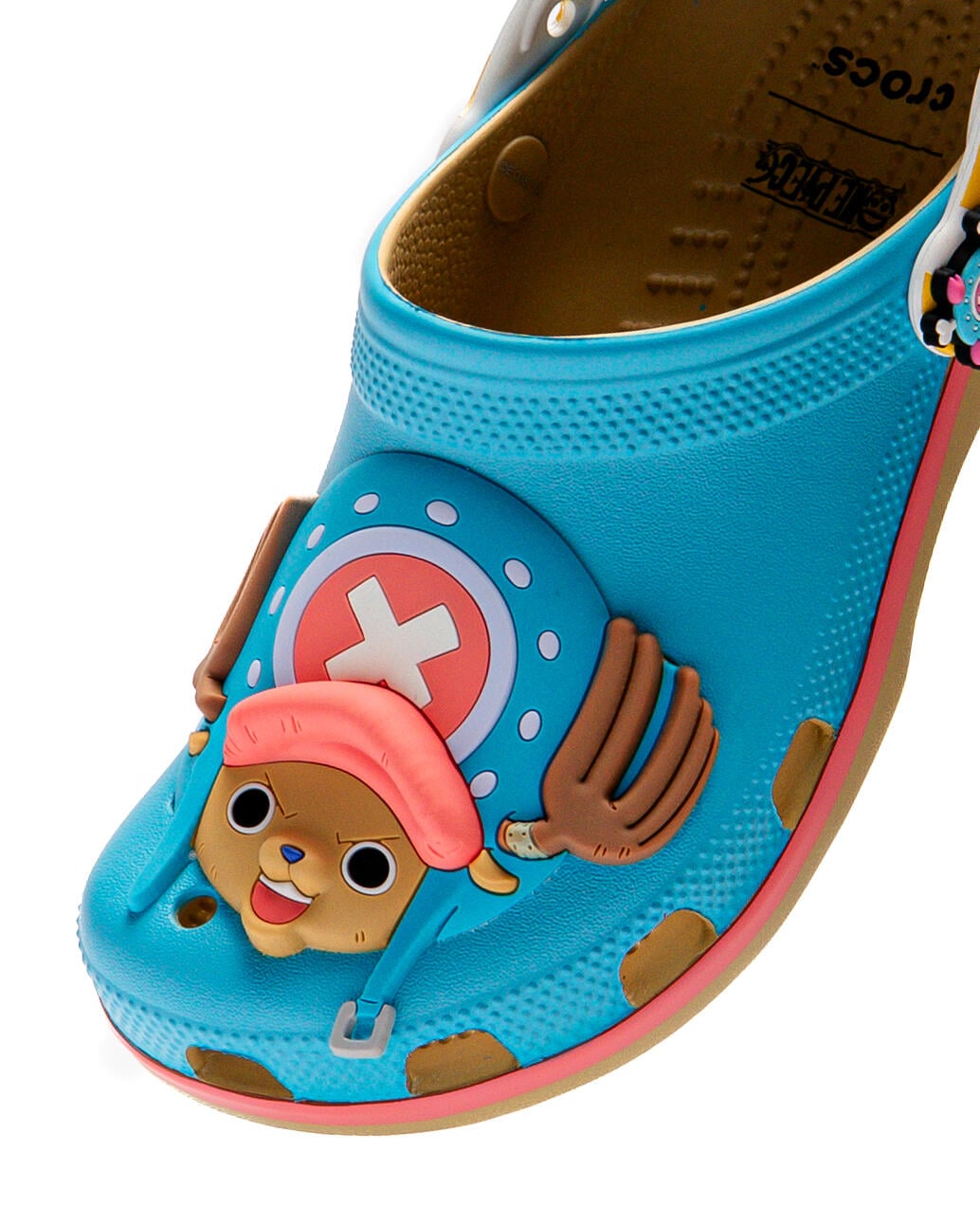 crocs-x-one-piece-chopper-